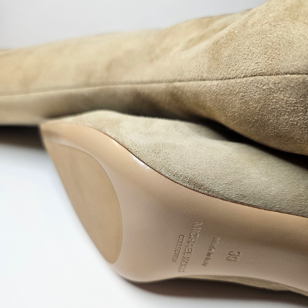 Michael Kors Collection Dabney Runway Boots - Picture 9 of 13